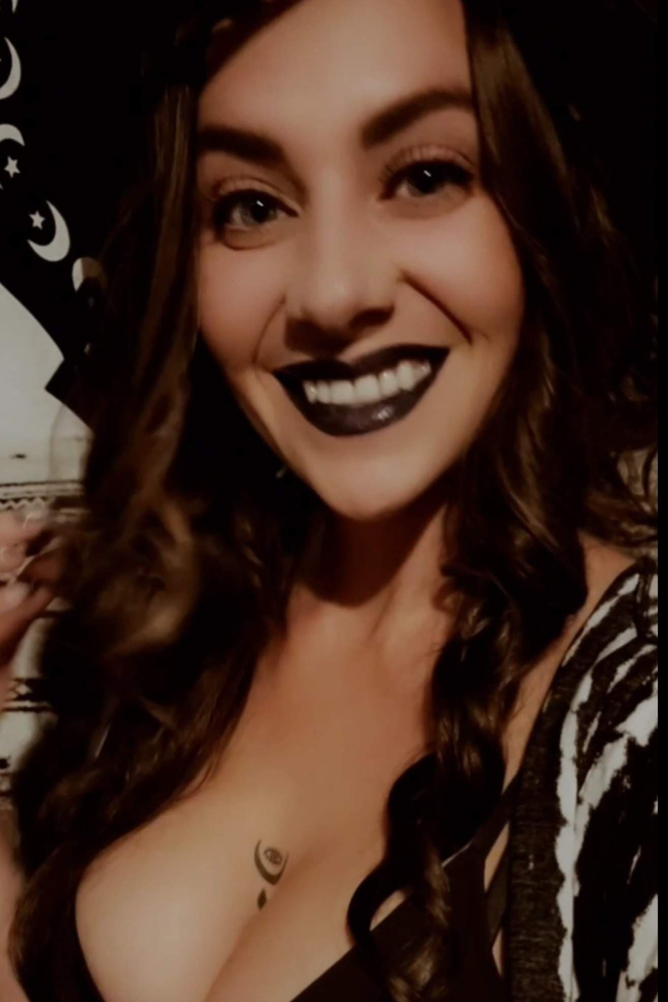 Wicked-n-Wet Witch Bish