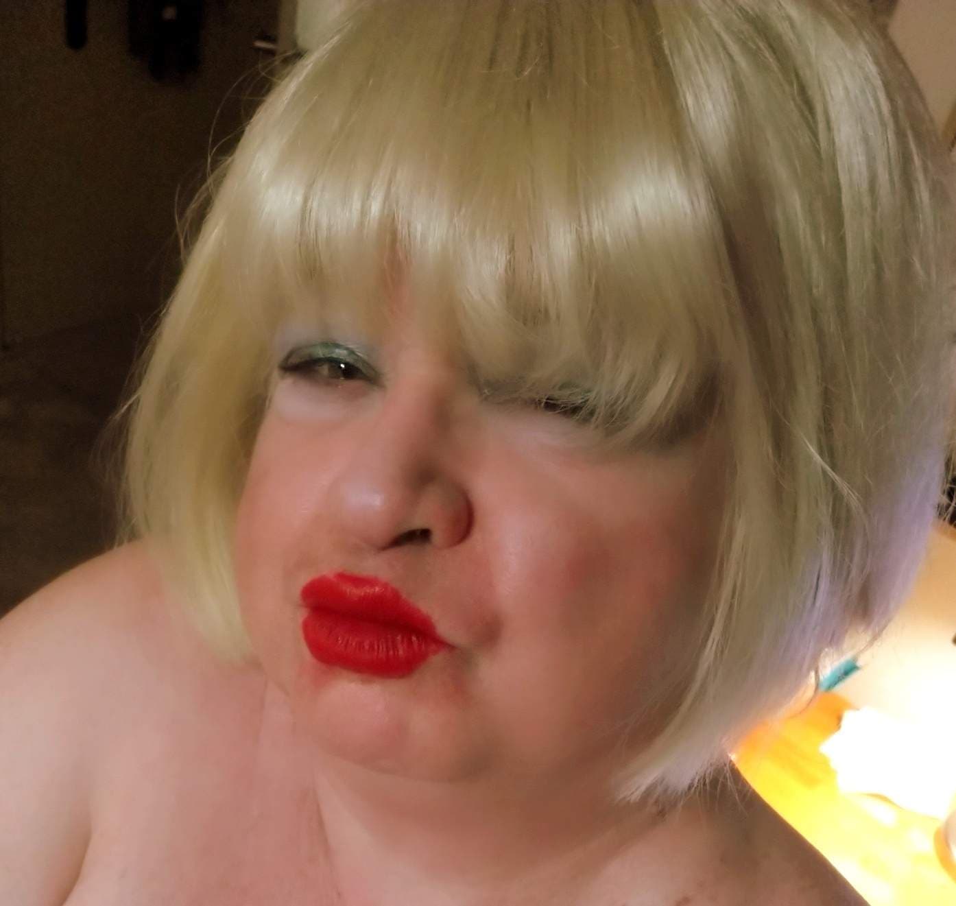 Glamourpuss Shemale TS Marci Sashay