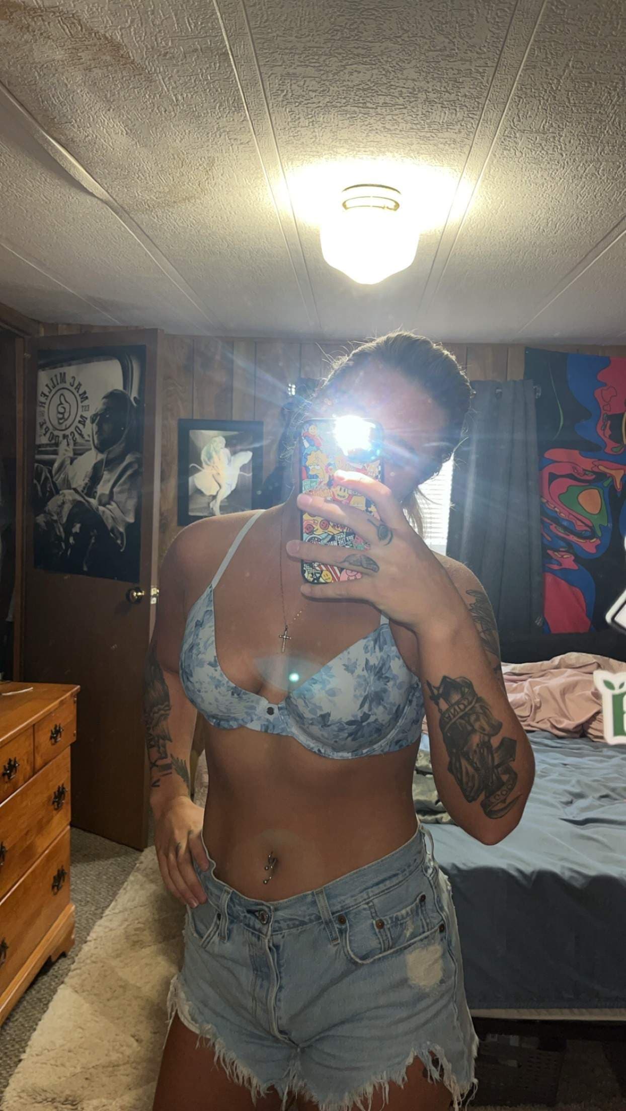 ava