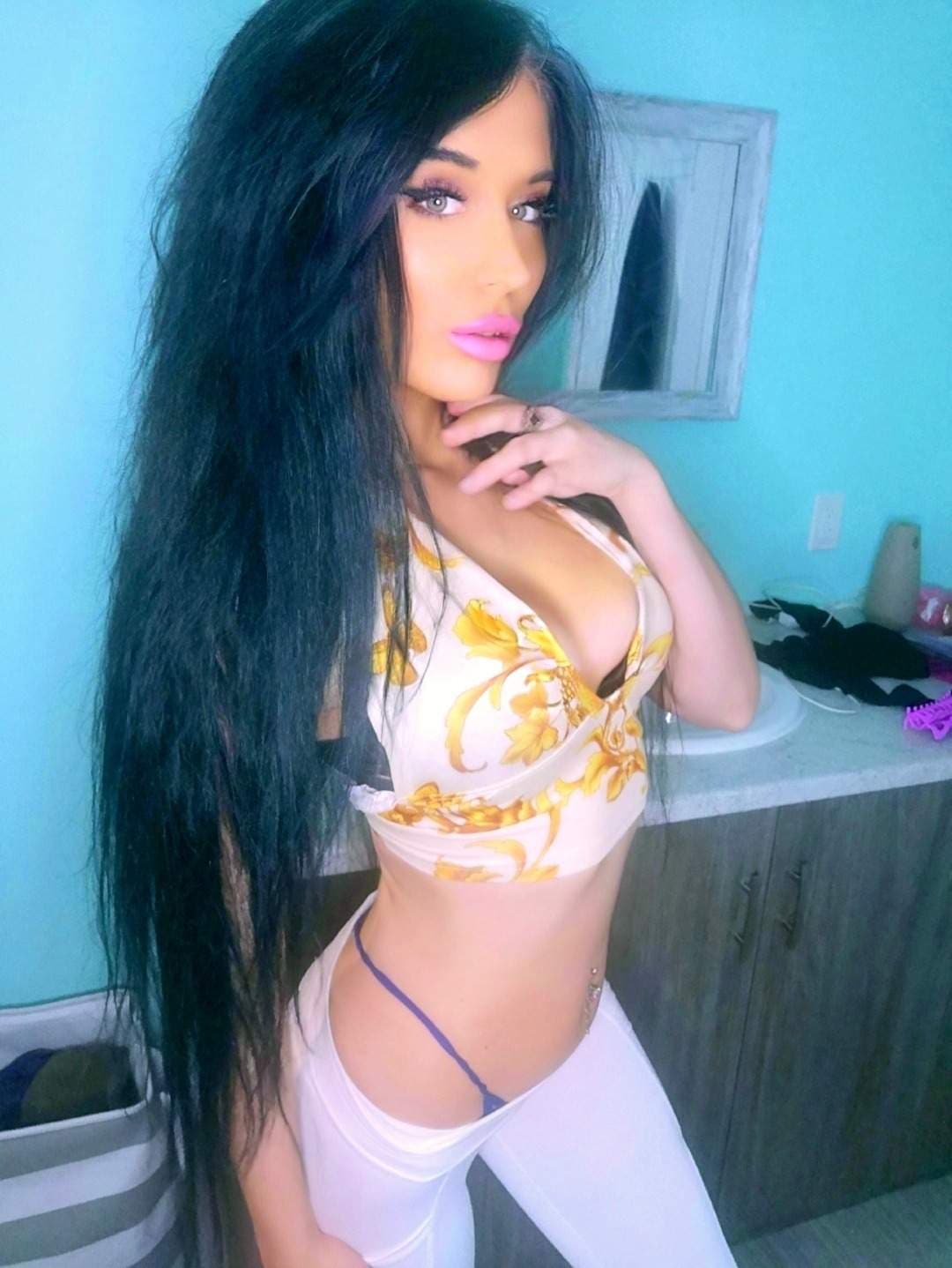 Alyssa P. 💋💦📸