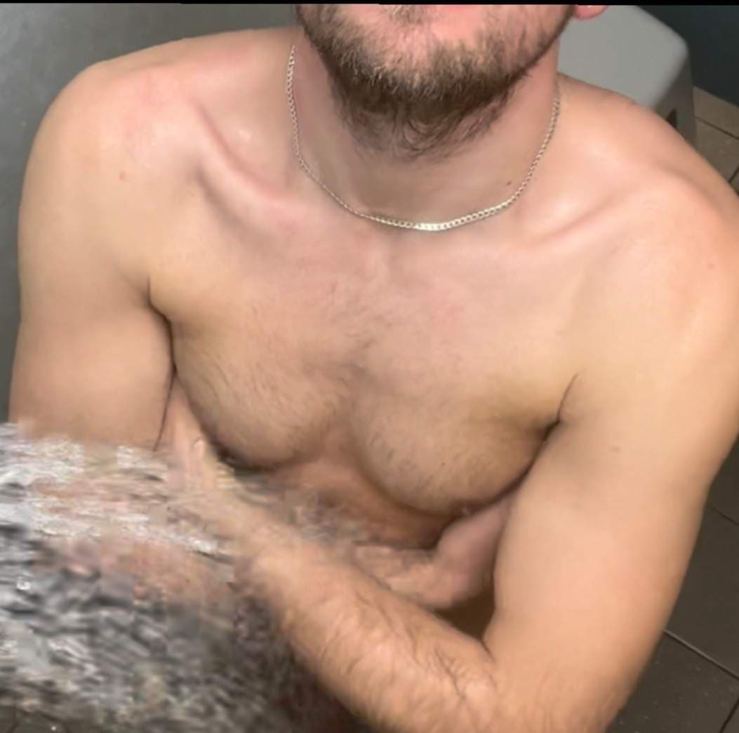 💦