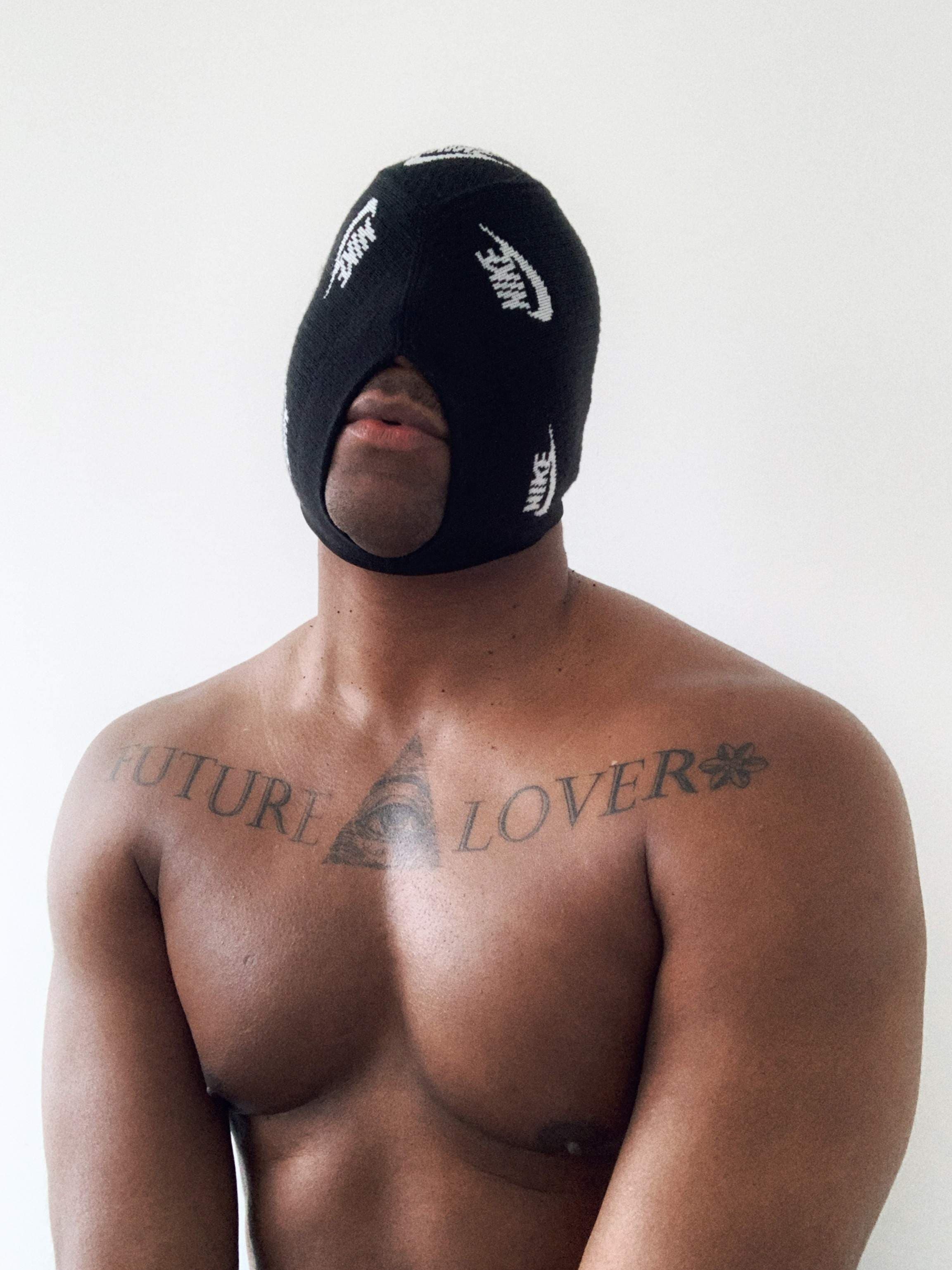 F U TU R E L O V E R • 🖤