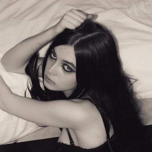♱ Louna ♱