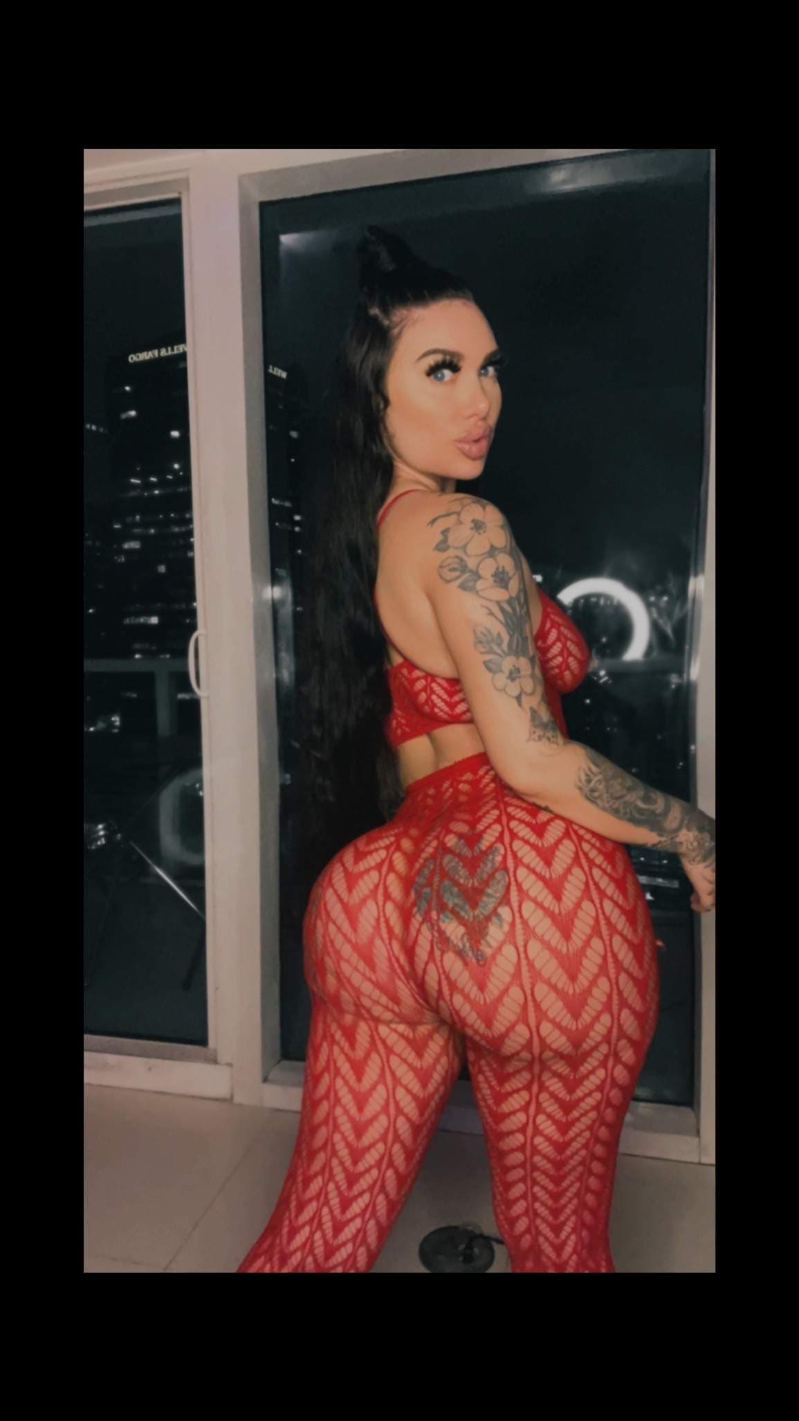 Tay