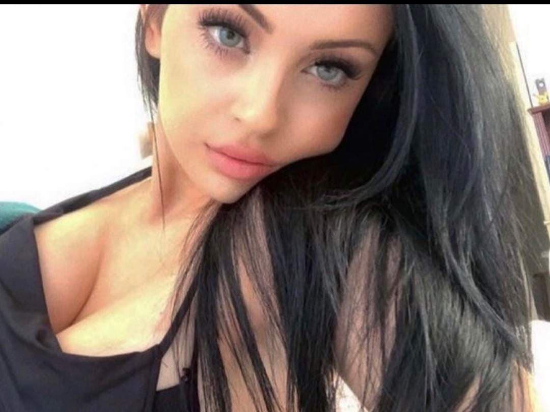 Em