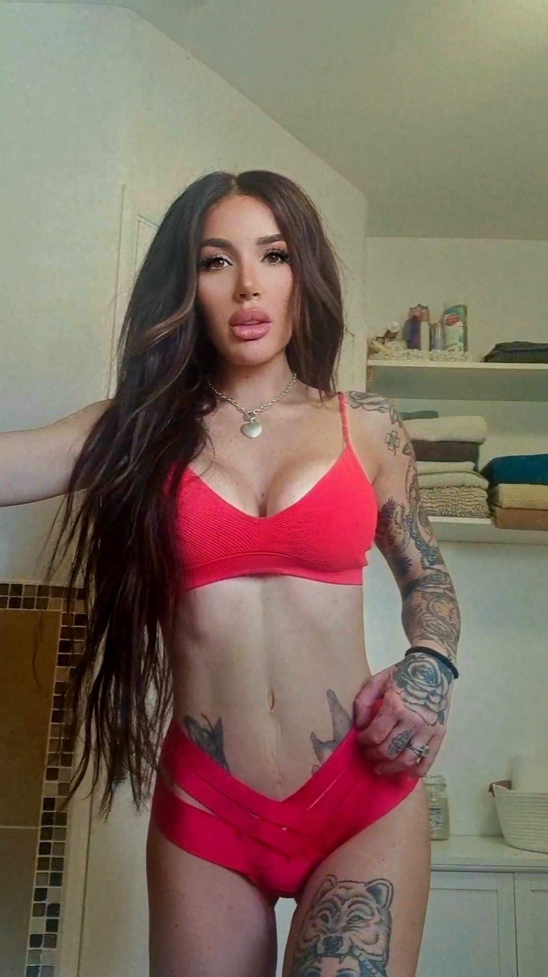 MISS 💋 DESIRE 🥰