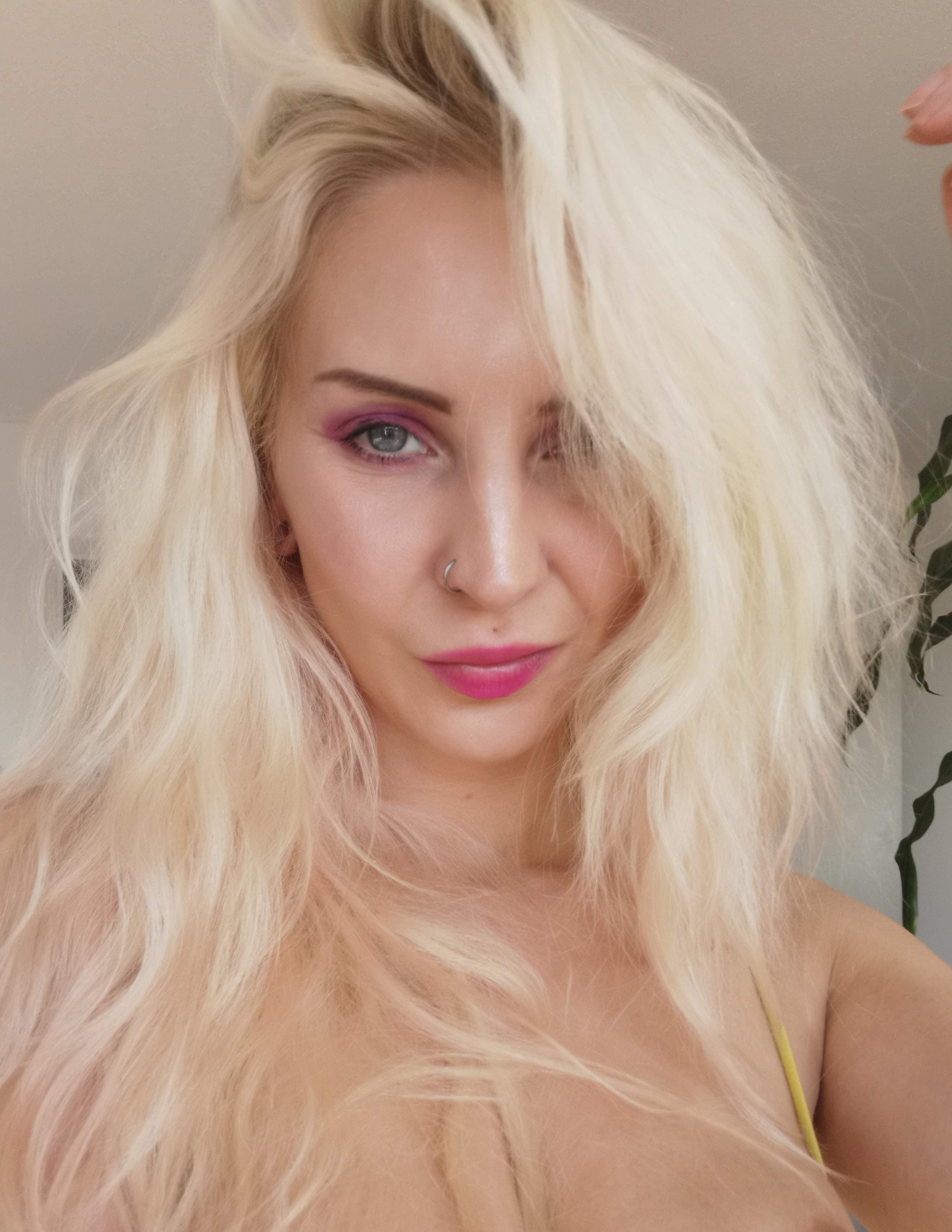 Kitty Azora