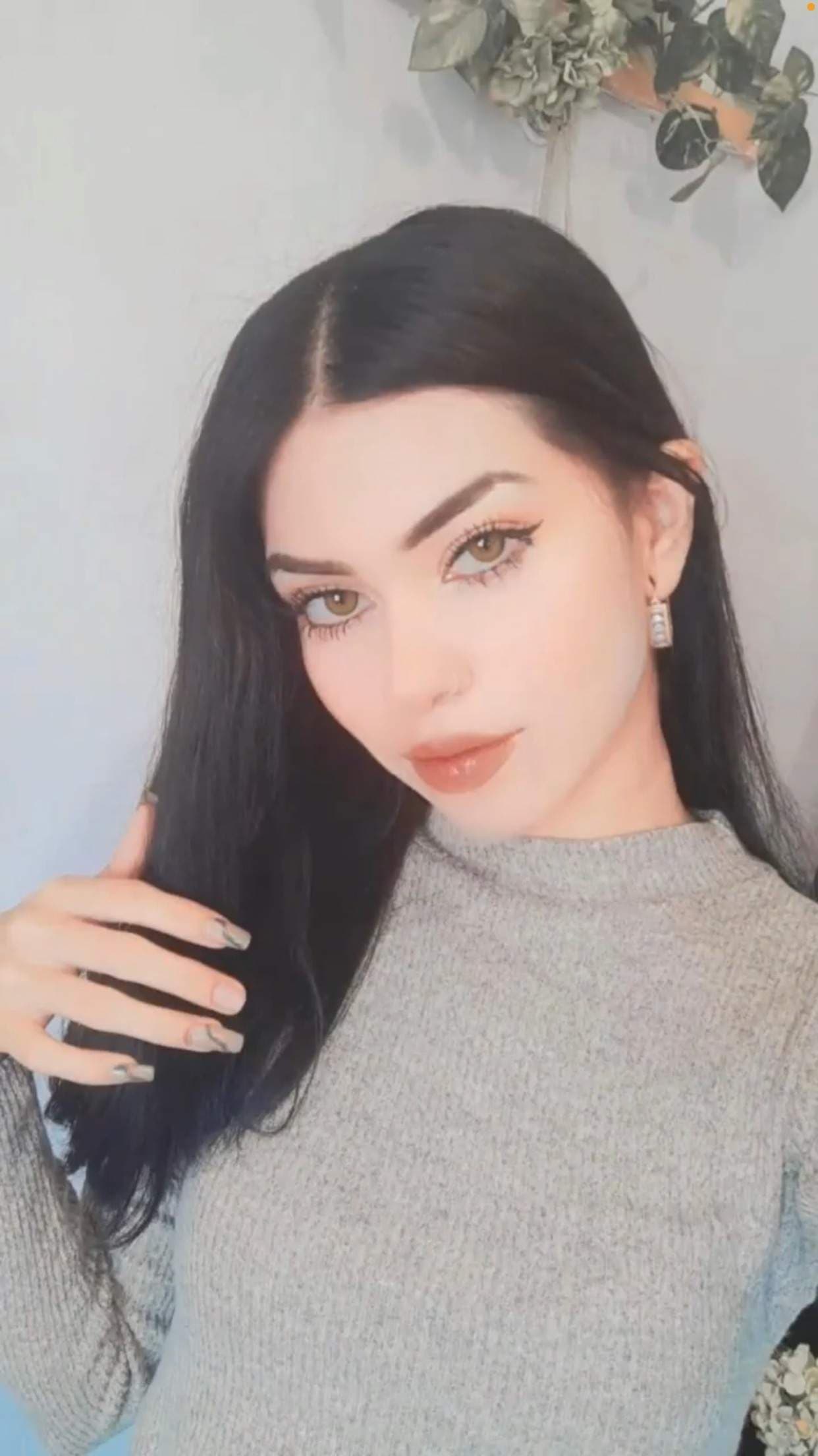 Laura ✨
