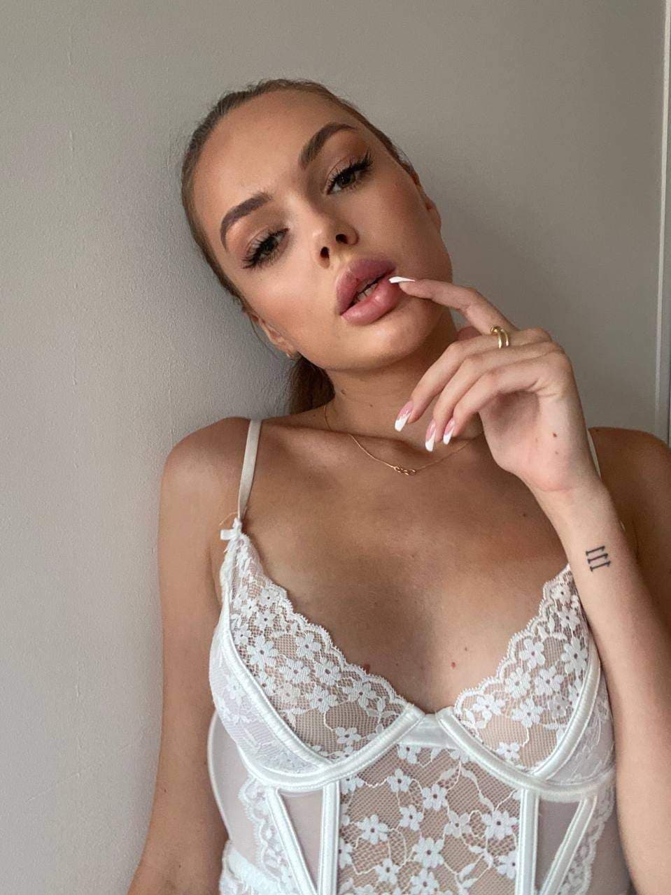 Naughty Goddess