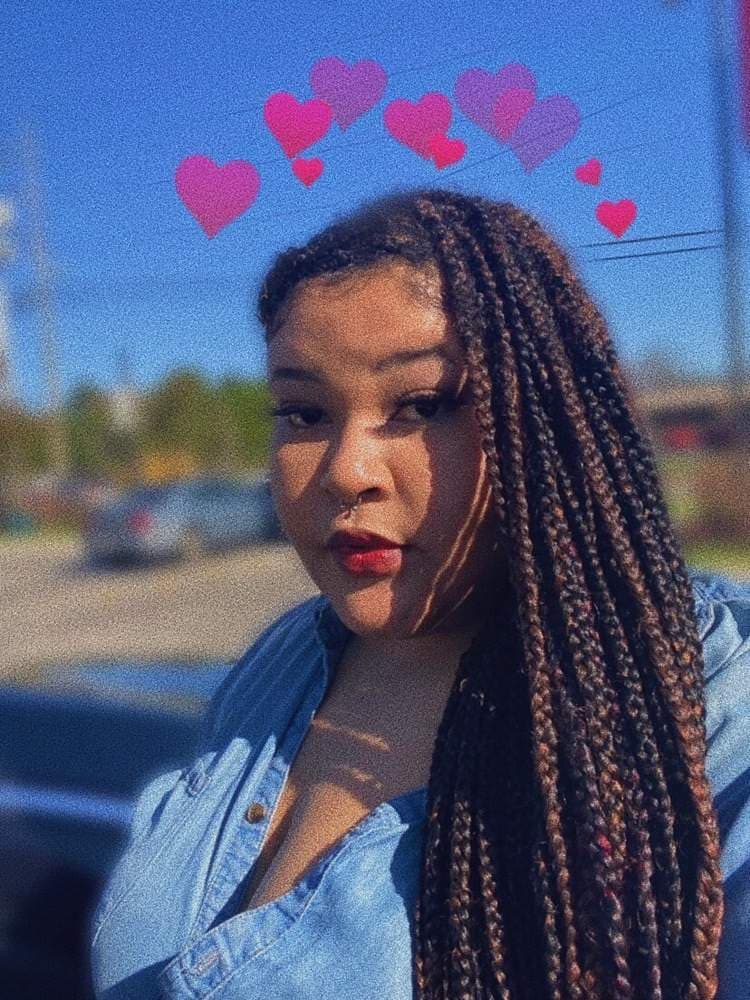 Lady Red🍒