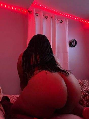 Big.Better.Wetter😈 🍯