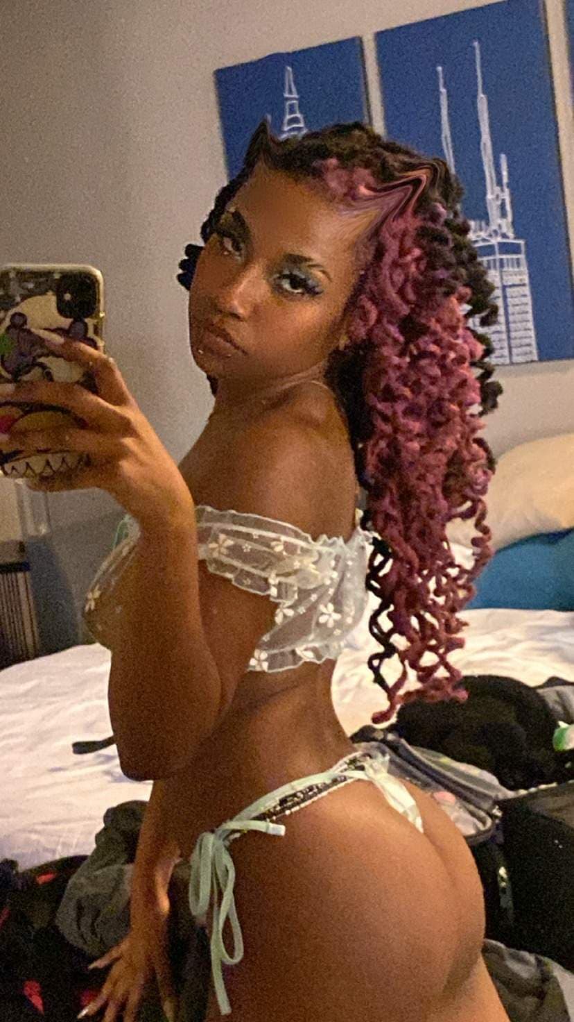𝔭𝔯𝔦𝔫𝔠𝔢𝔰𝔰 𝔢𝔧 👽👑✨