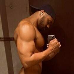 @_gato_pretoo