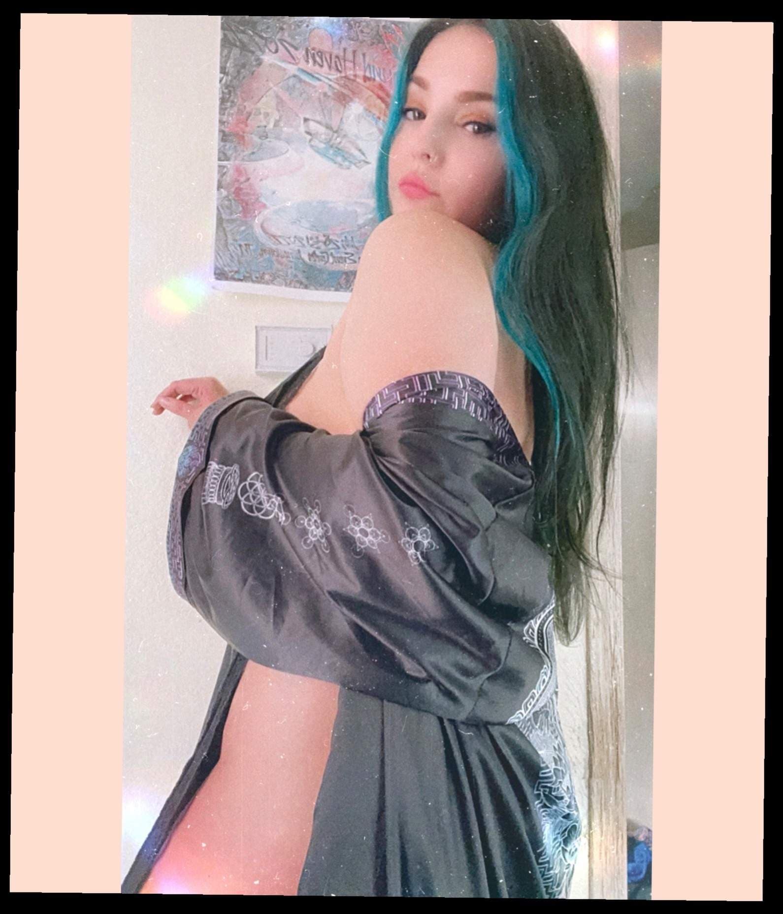 Onyx Bernadette