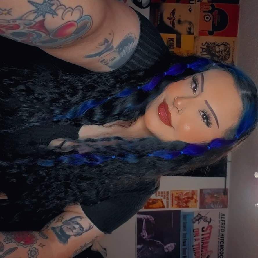 ♡ S L U T ♡