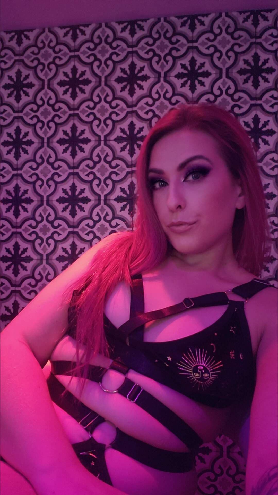Mistress Aveena