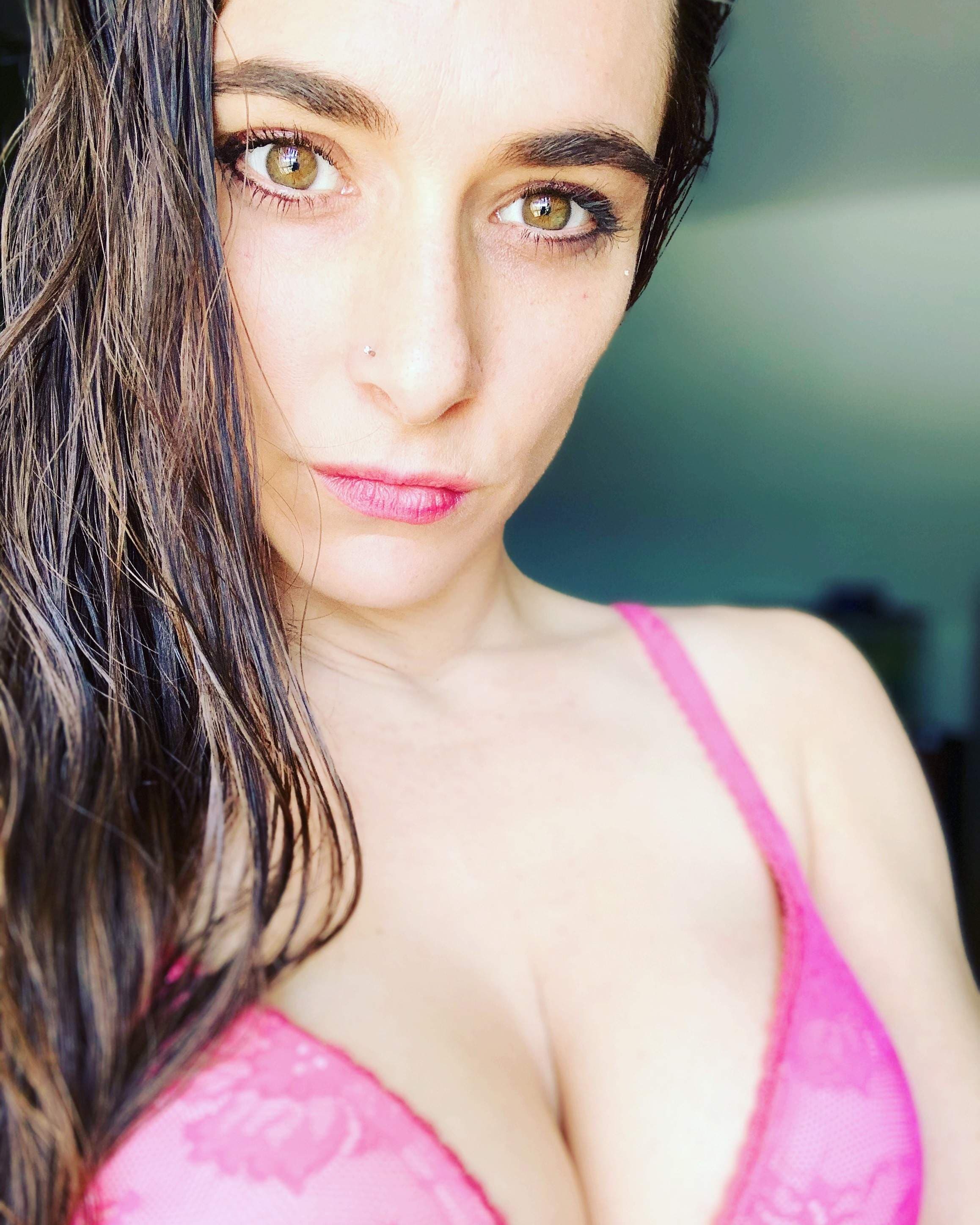 Leah Jo