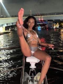 🩷million dollar pussy😽🩷
