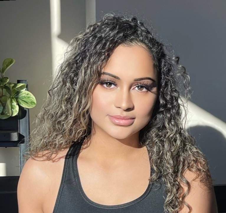 Nia