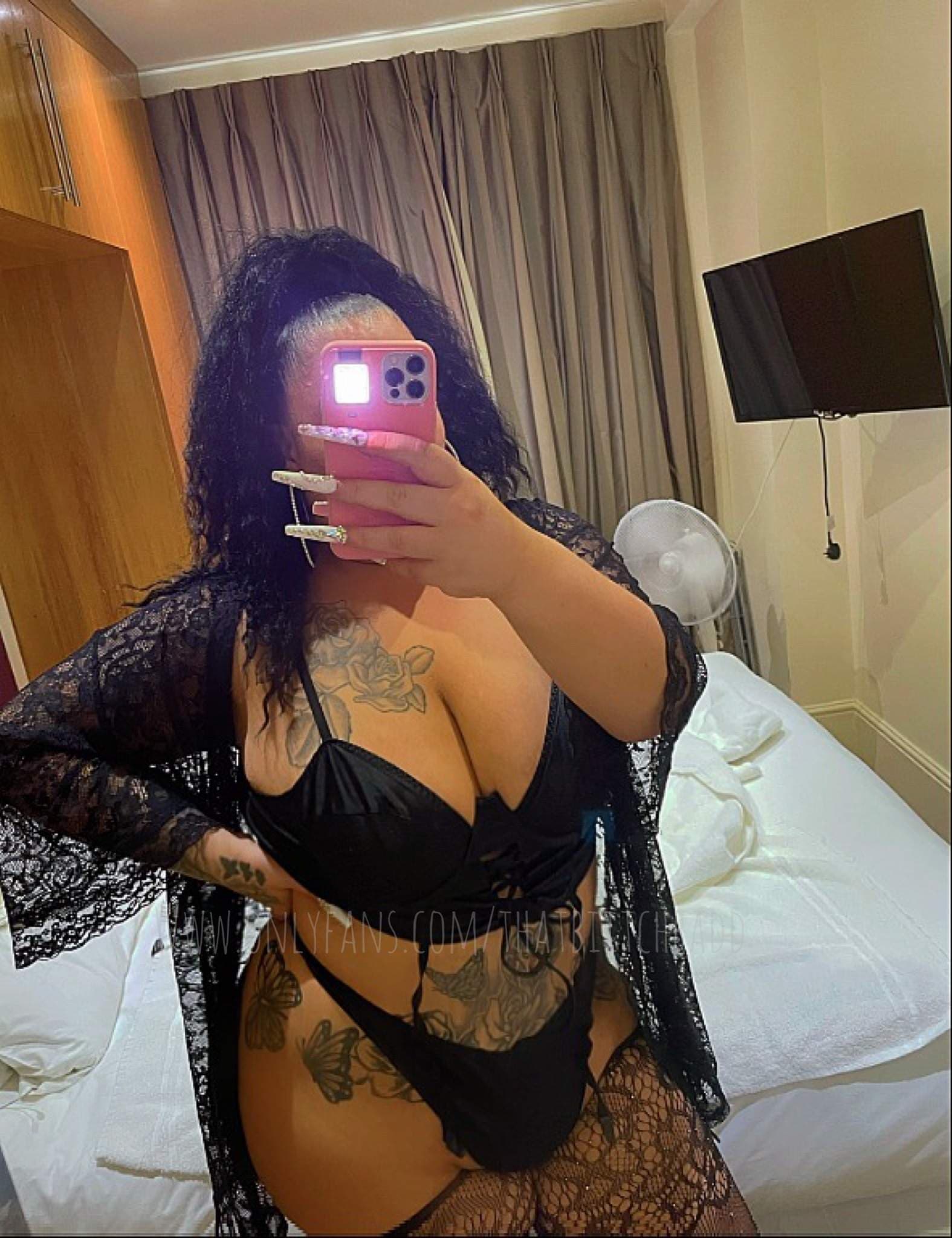 Thickest booty!