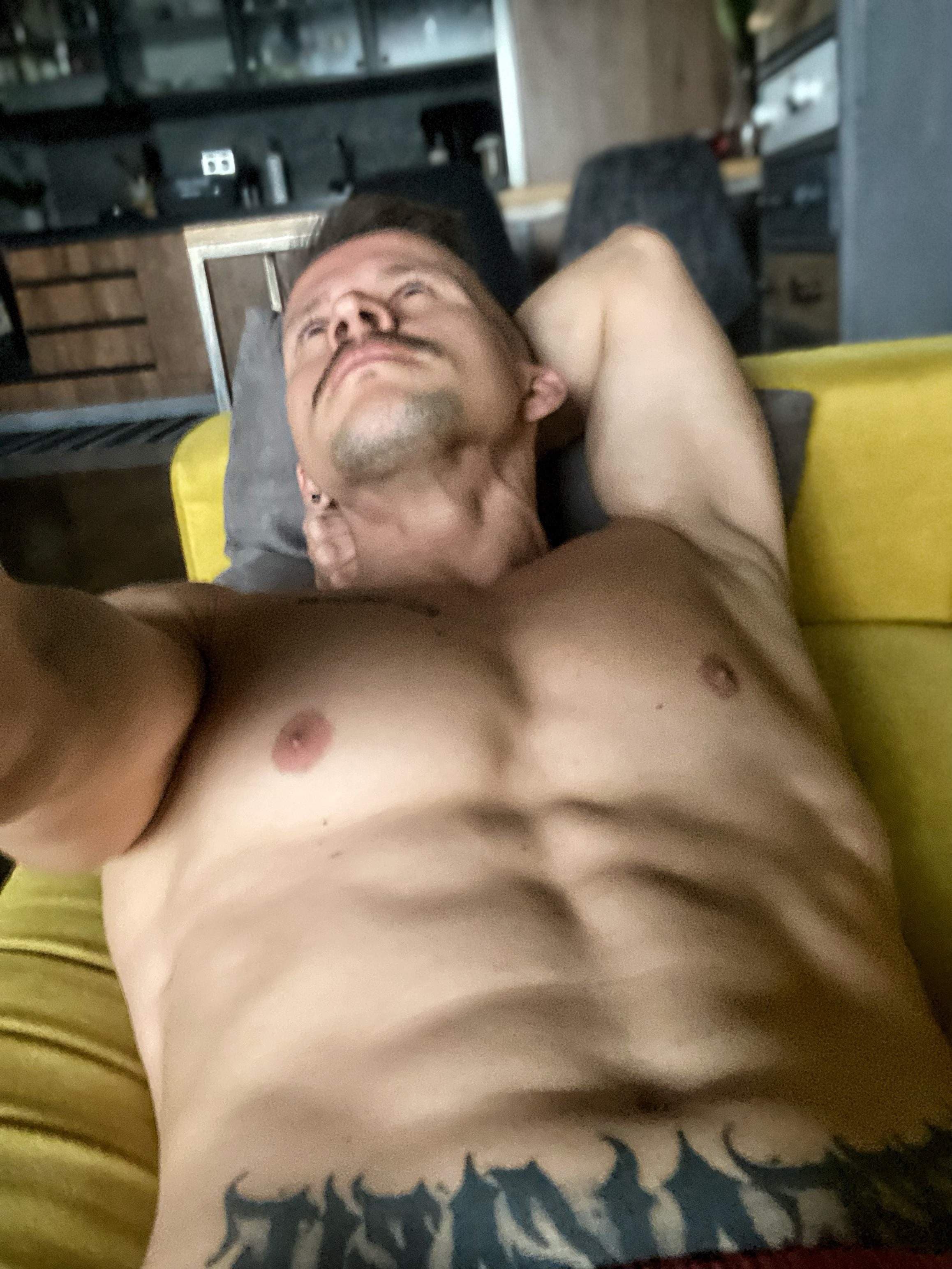 Fit Lover with big 🍆💦🔥