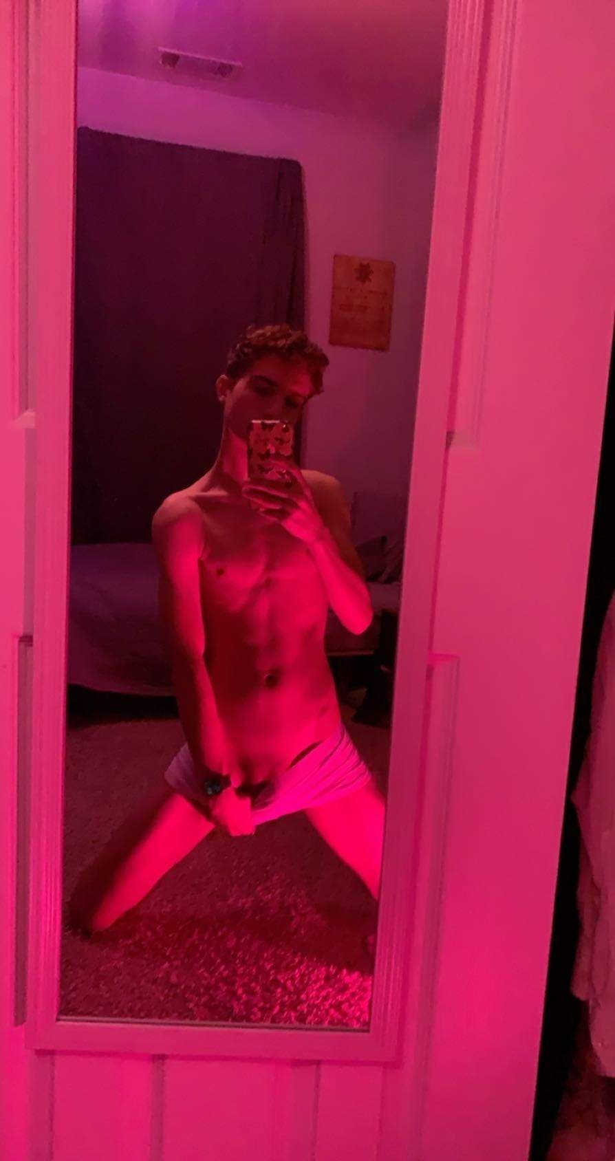 Cam