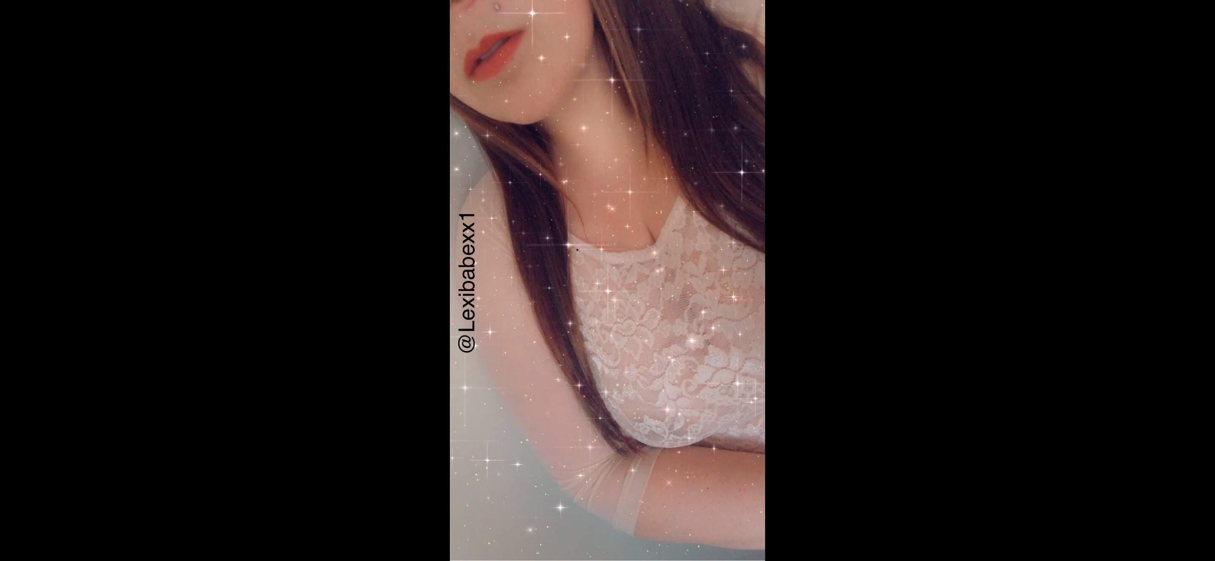 Lexi 🖤