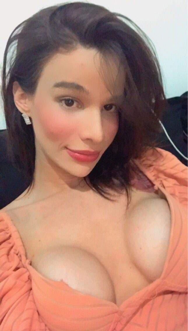 Bruna Sexy