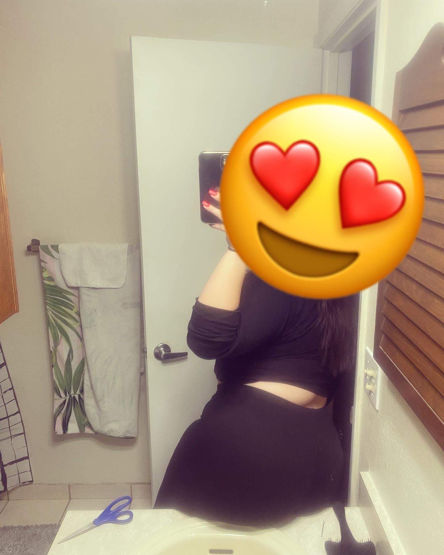 MiaCakes210