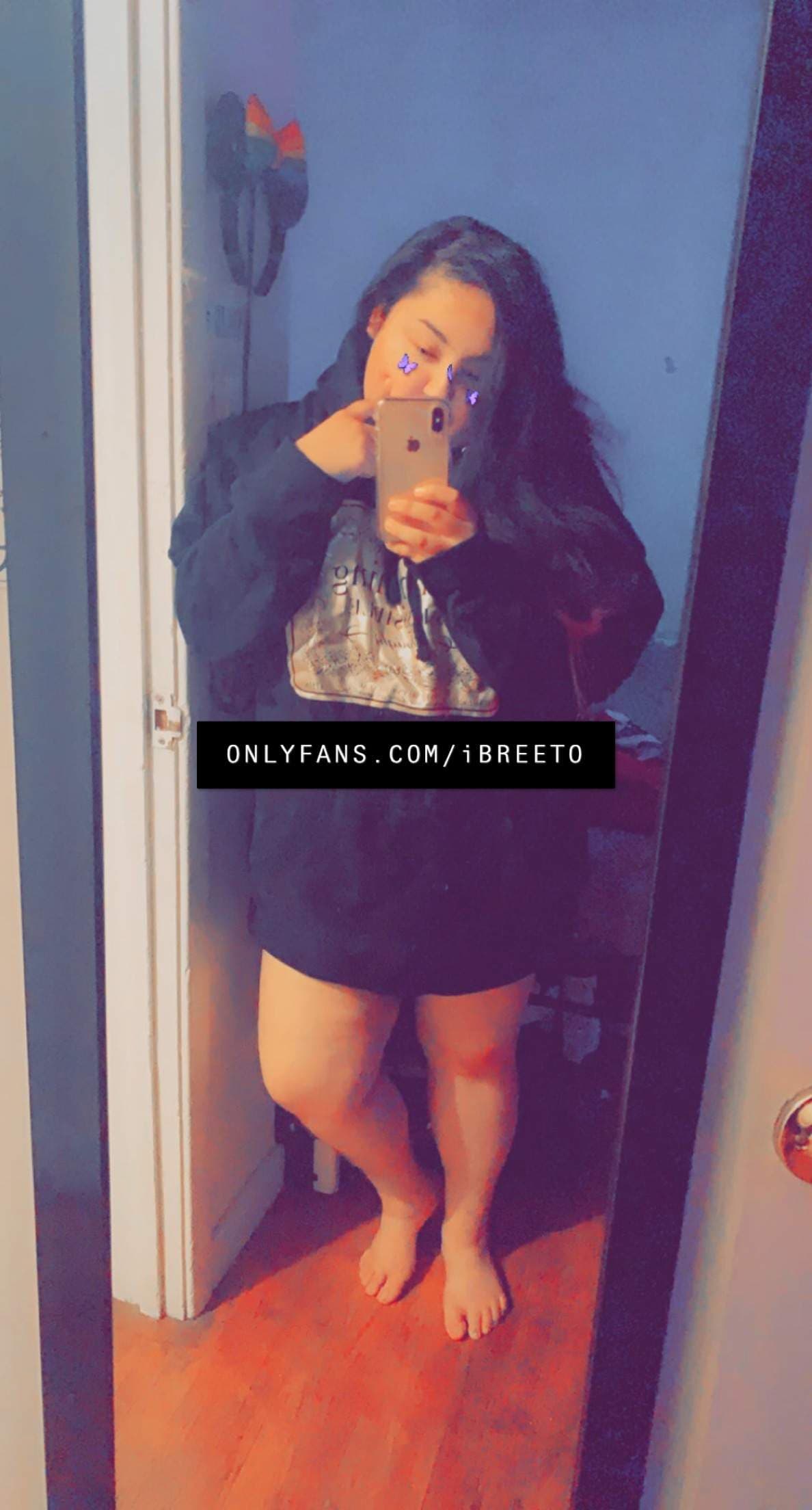 B 🤍