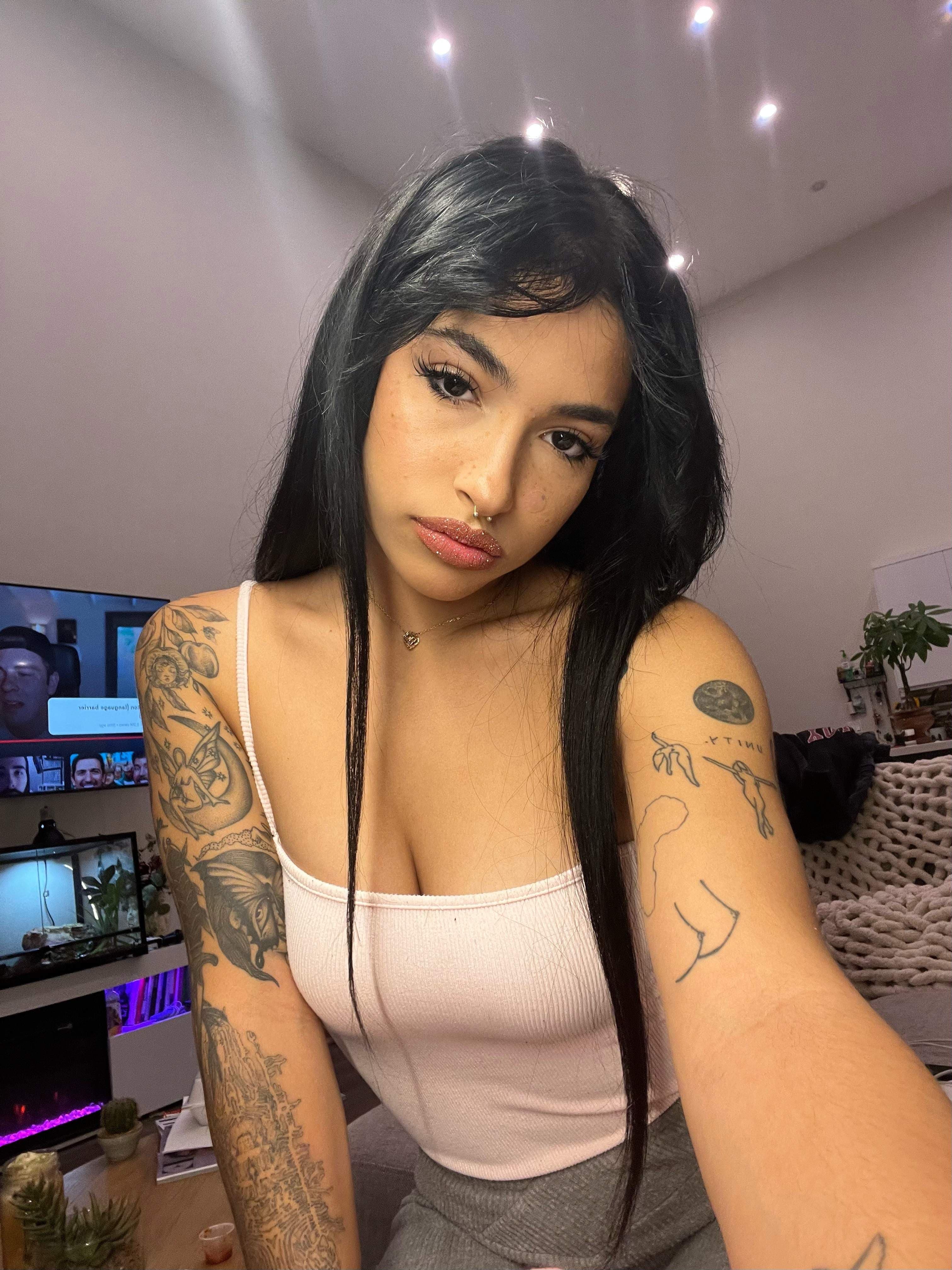 v