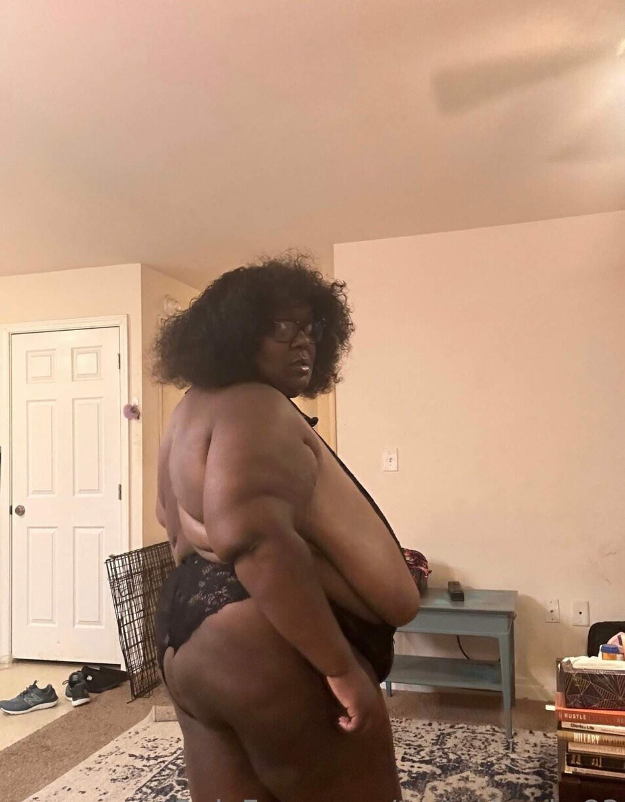 Tasty Cheeks 👅