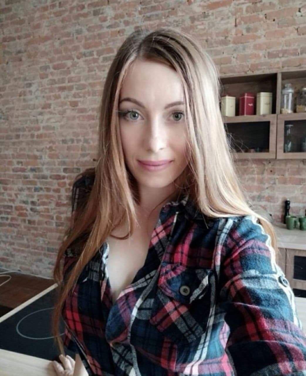 innocent 😄 lady