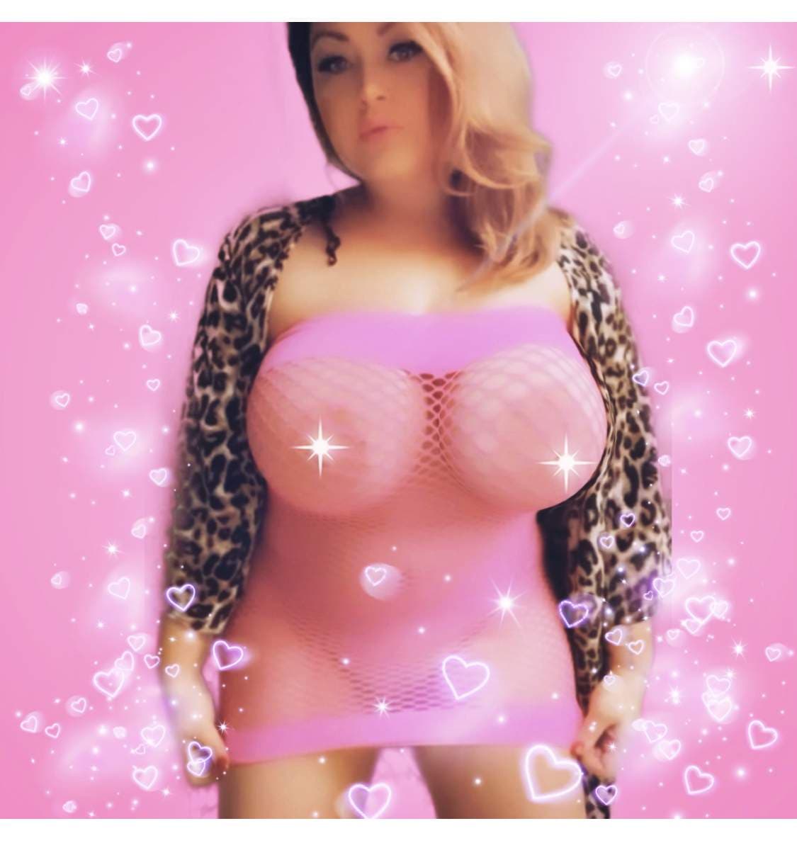 “Queen of Milk & Kink”