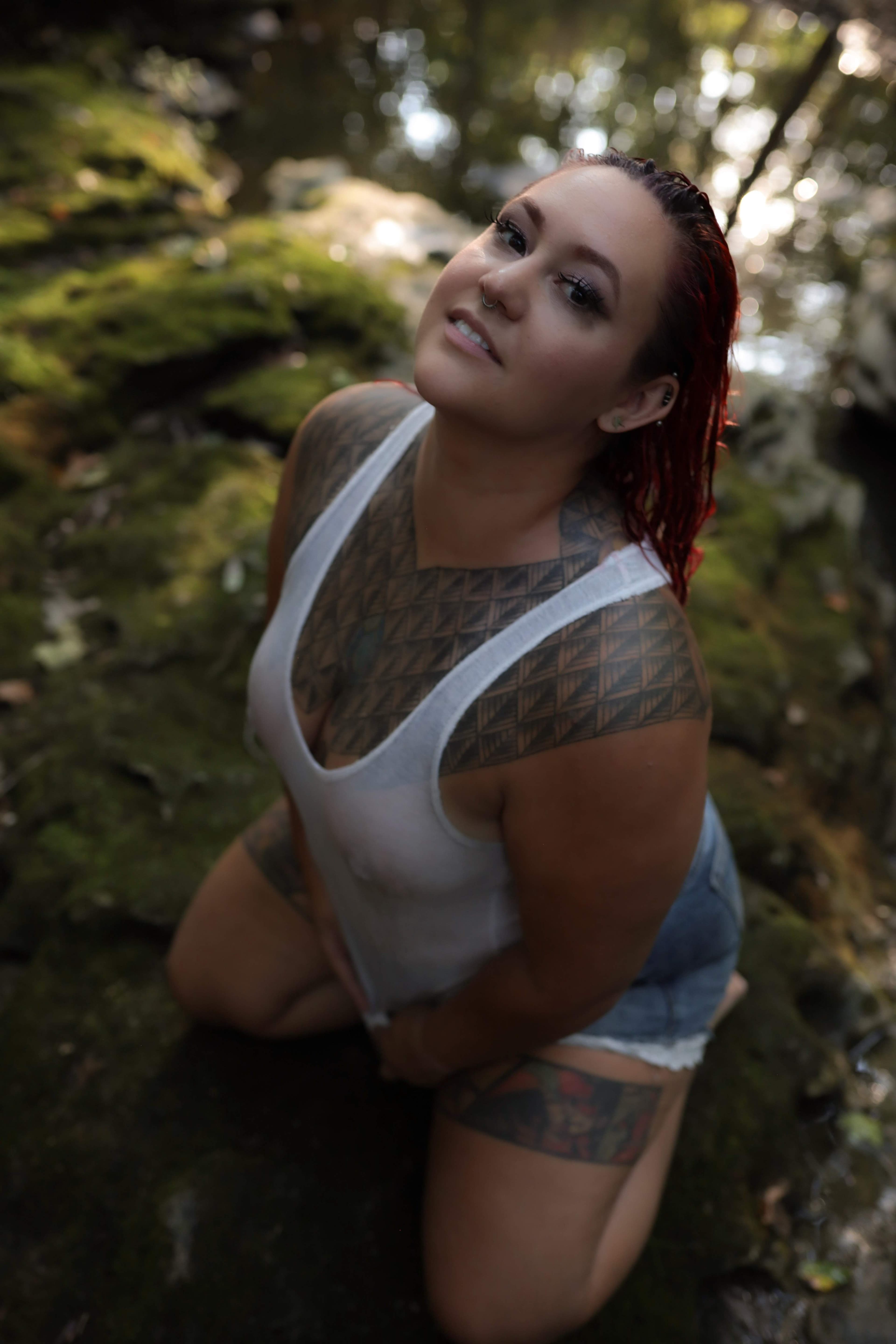 Sheika - Nerdy, Curvy, Bootylicious
