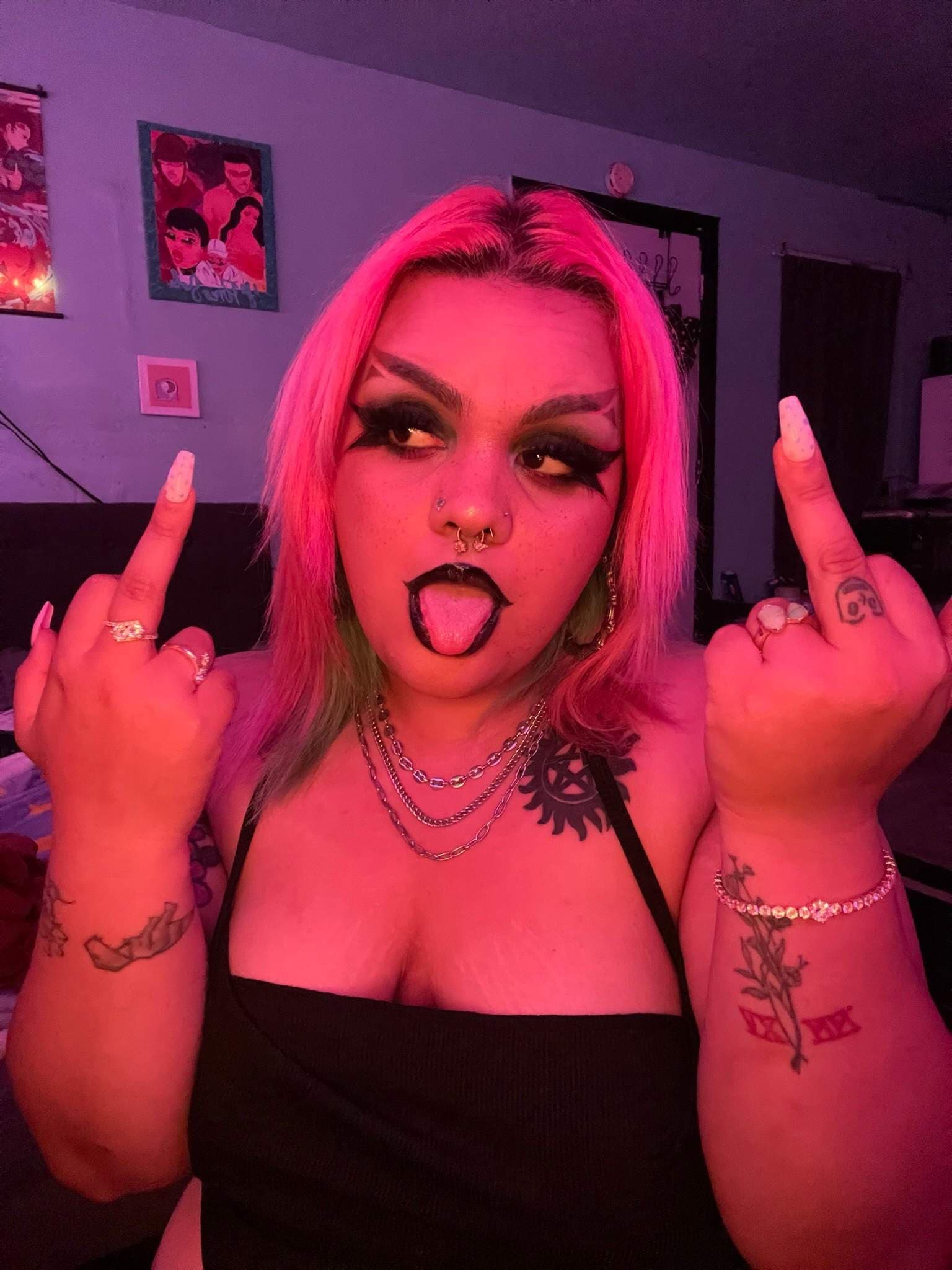 M💖🧿