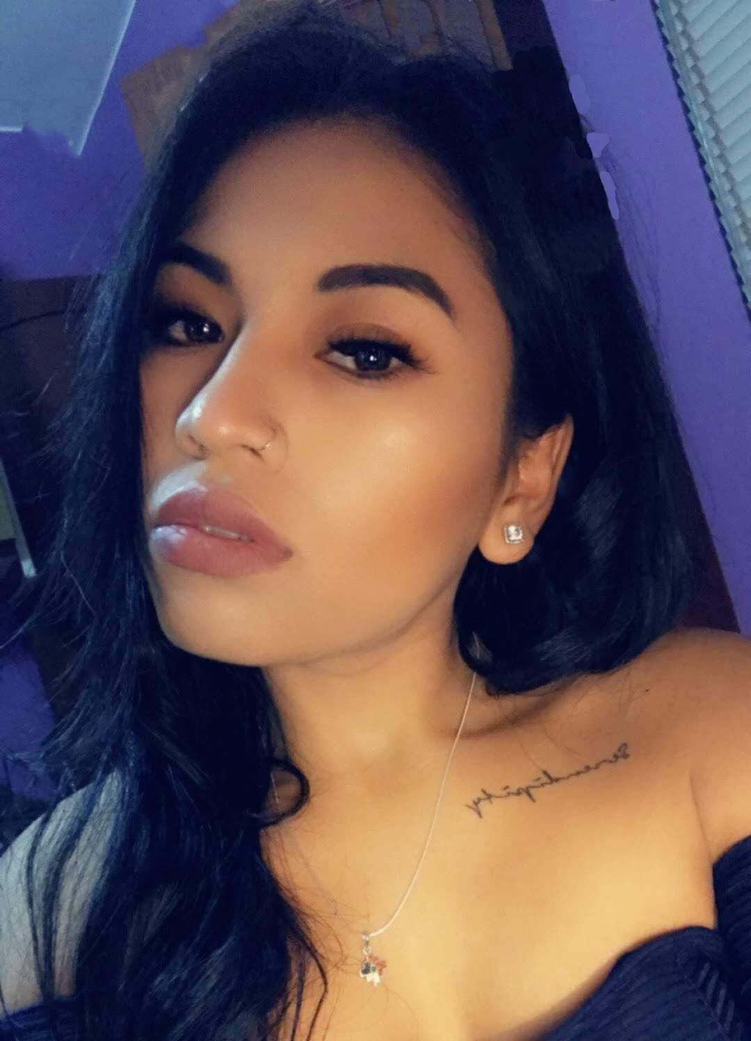 LATINA FREE DM