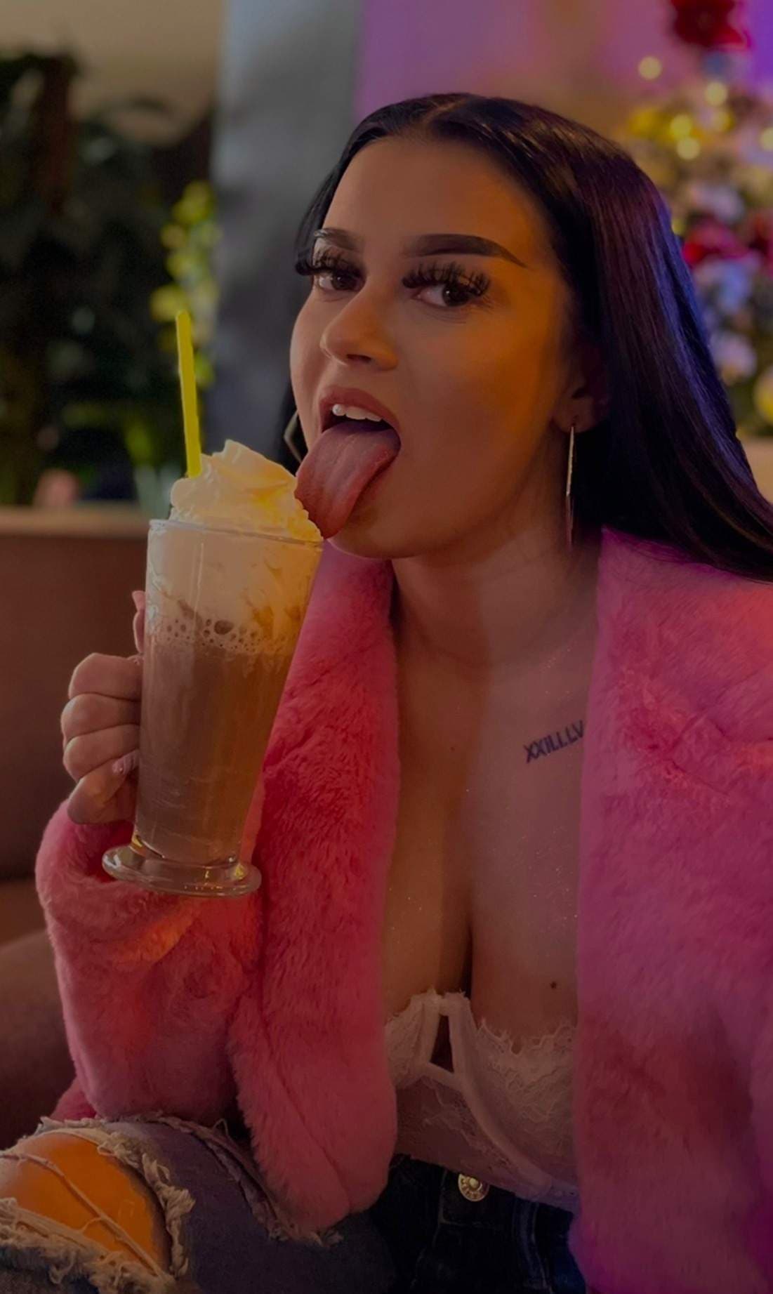 🌸𝓐𝓷𝓭𝓻𝓮𝓮𝓪.𝓴𝓰19🌸 𝓕𝓡𝓔𝓔