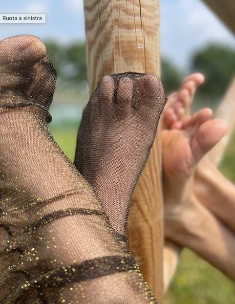 Feet and  sun🌞