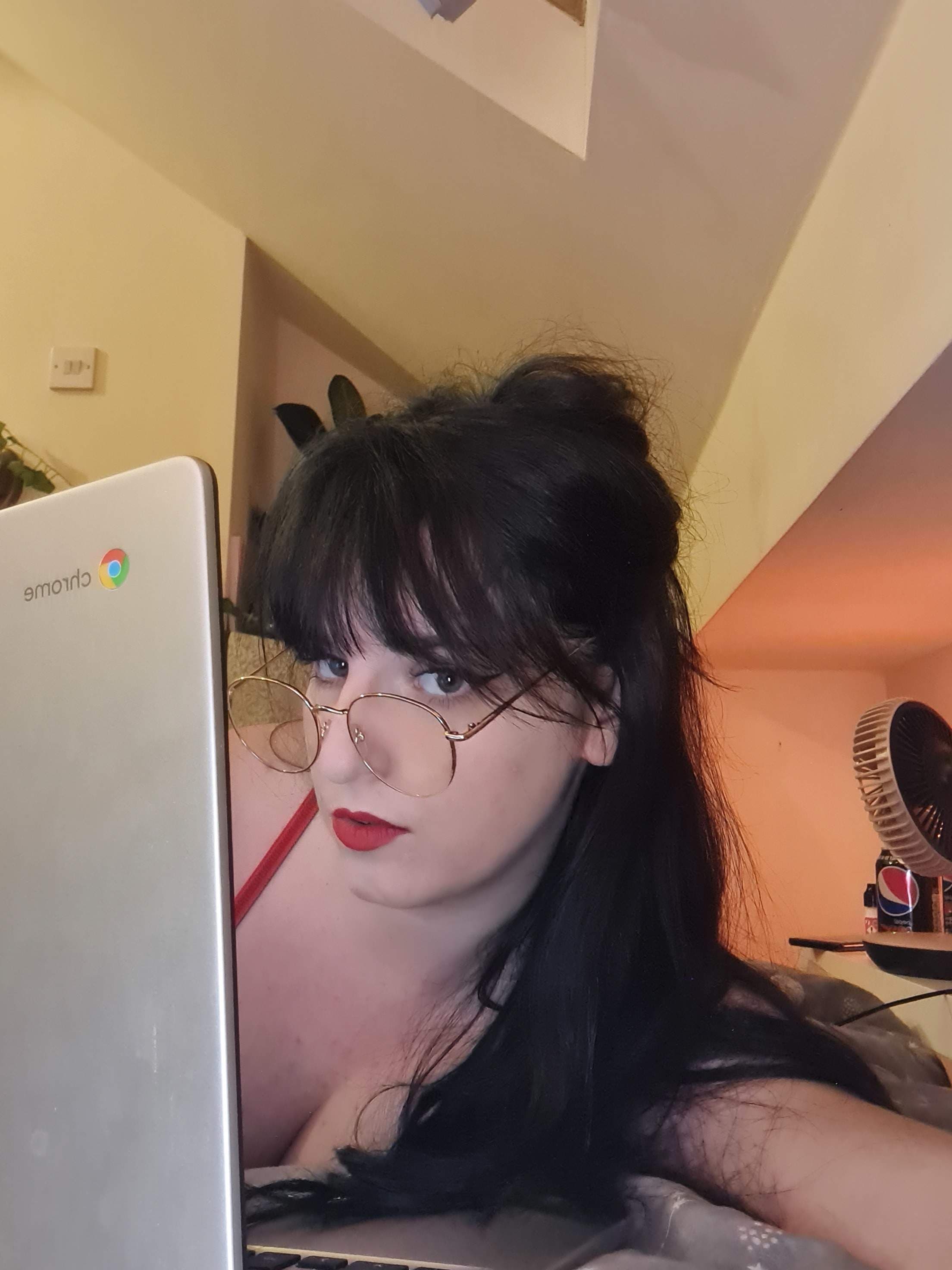 Petite Minx