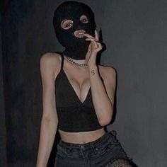 Moaning Baddie