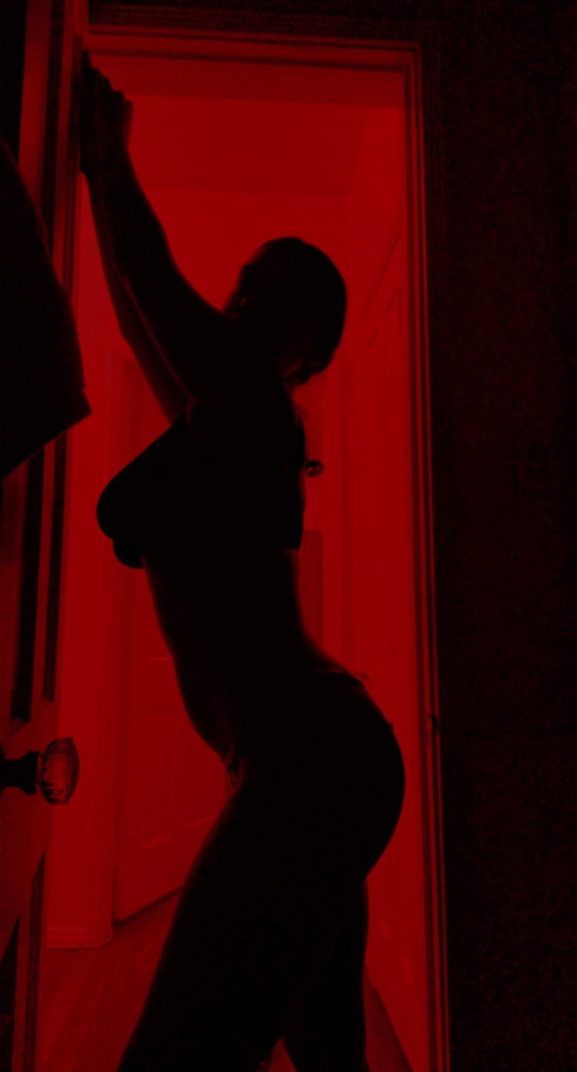 Princess Halle 👑 🍑 (18+)