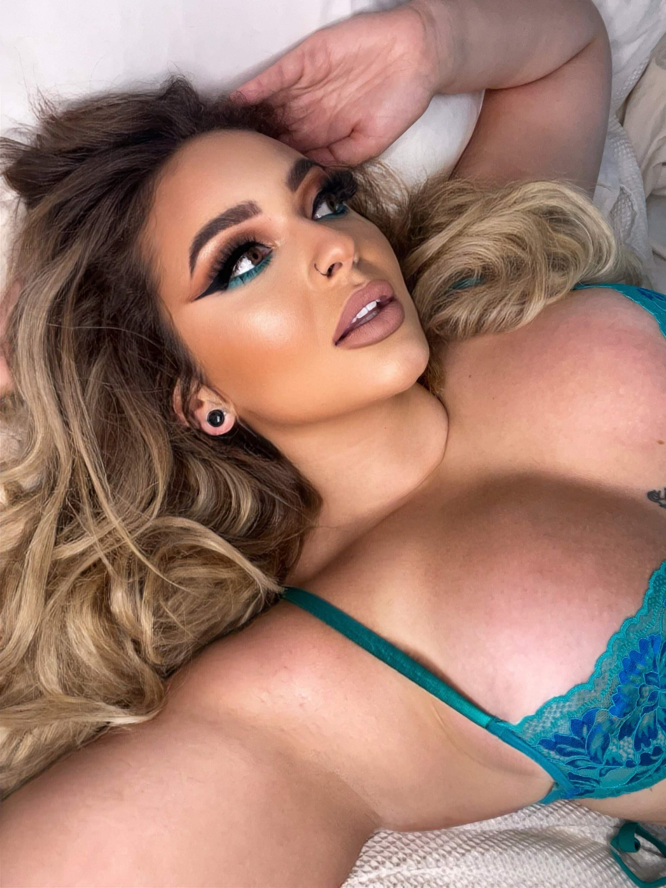 Mercedes thee stallion