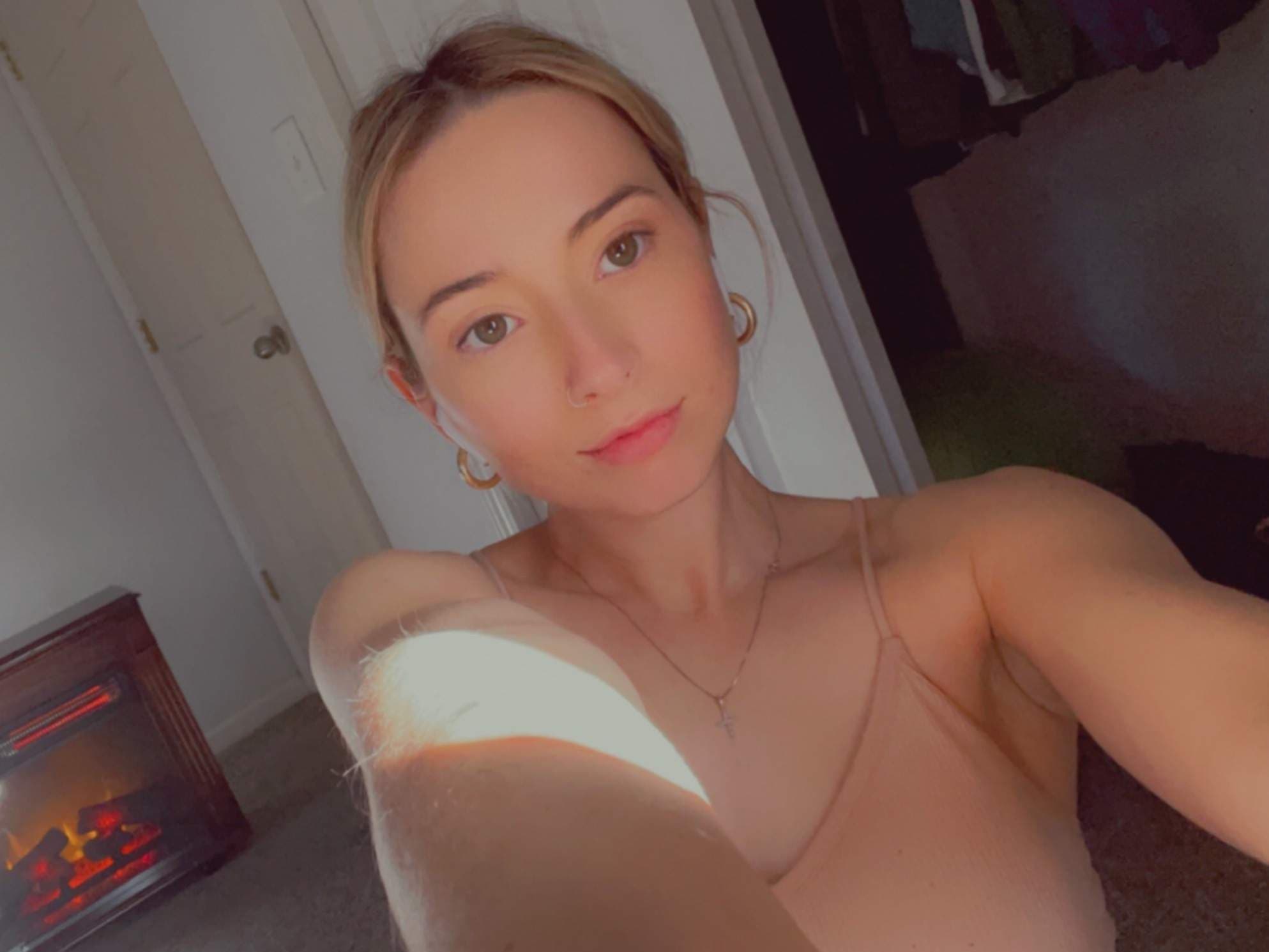 Ava