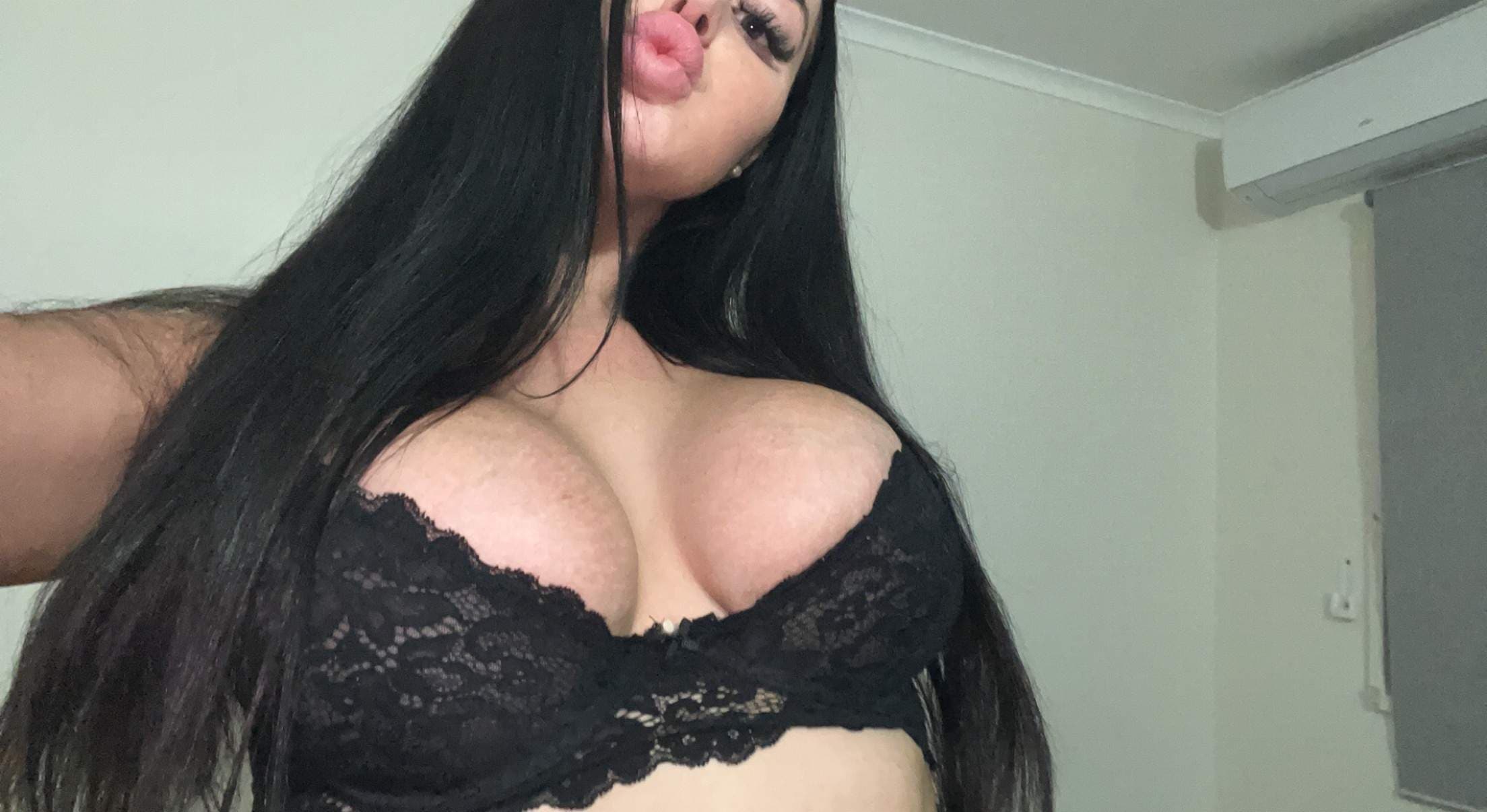Sweet lips