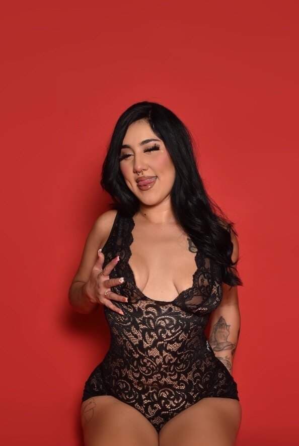 Mia 🥰