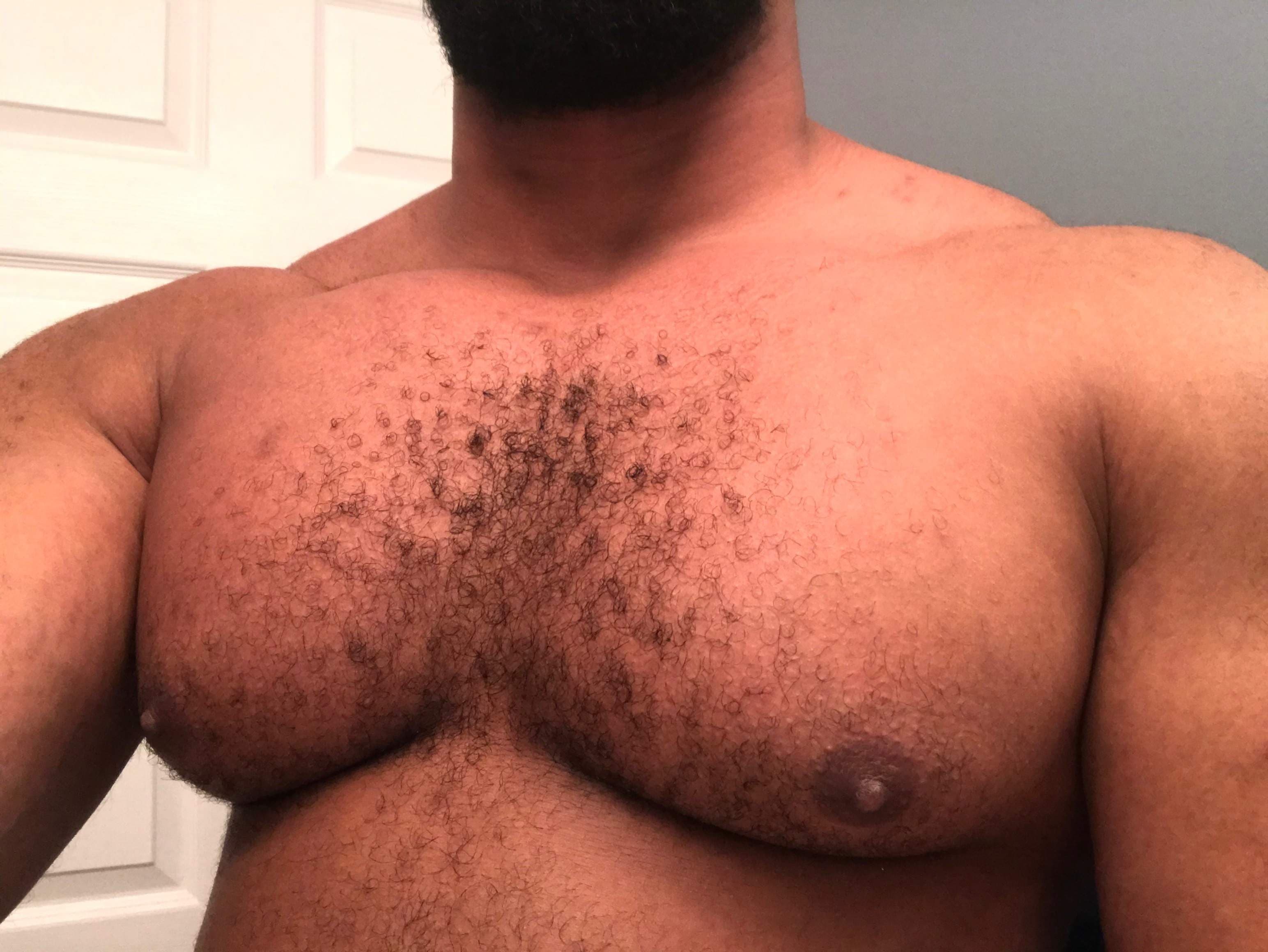 Gorillagutstud