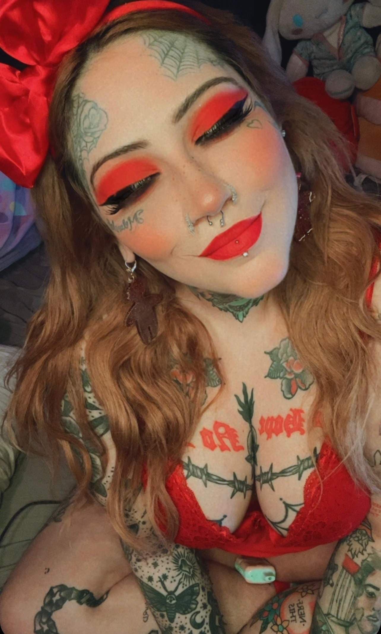 just another alternative girl