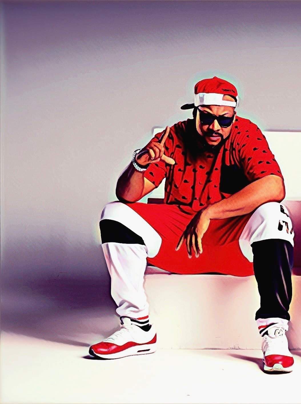 C.Strong Bloodline