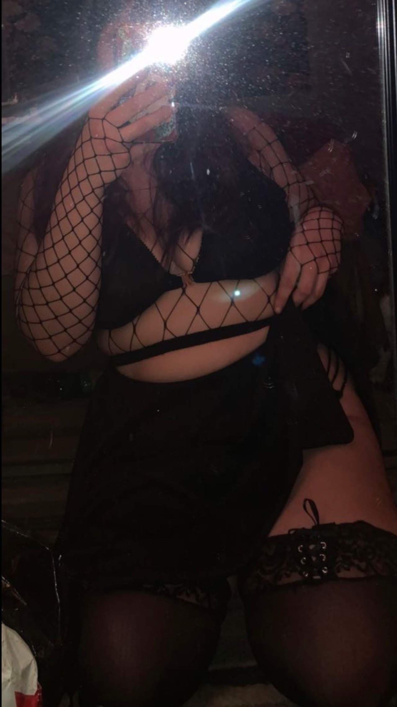vi
